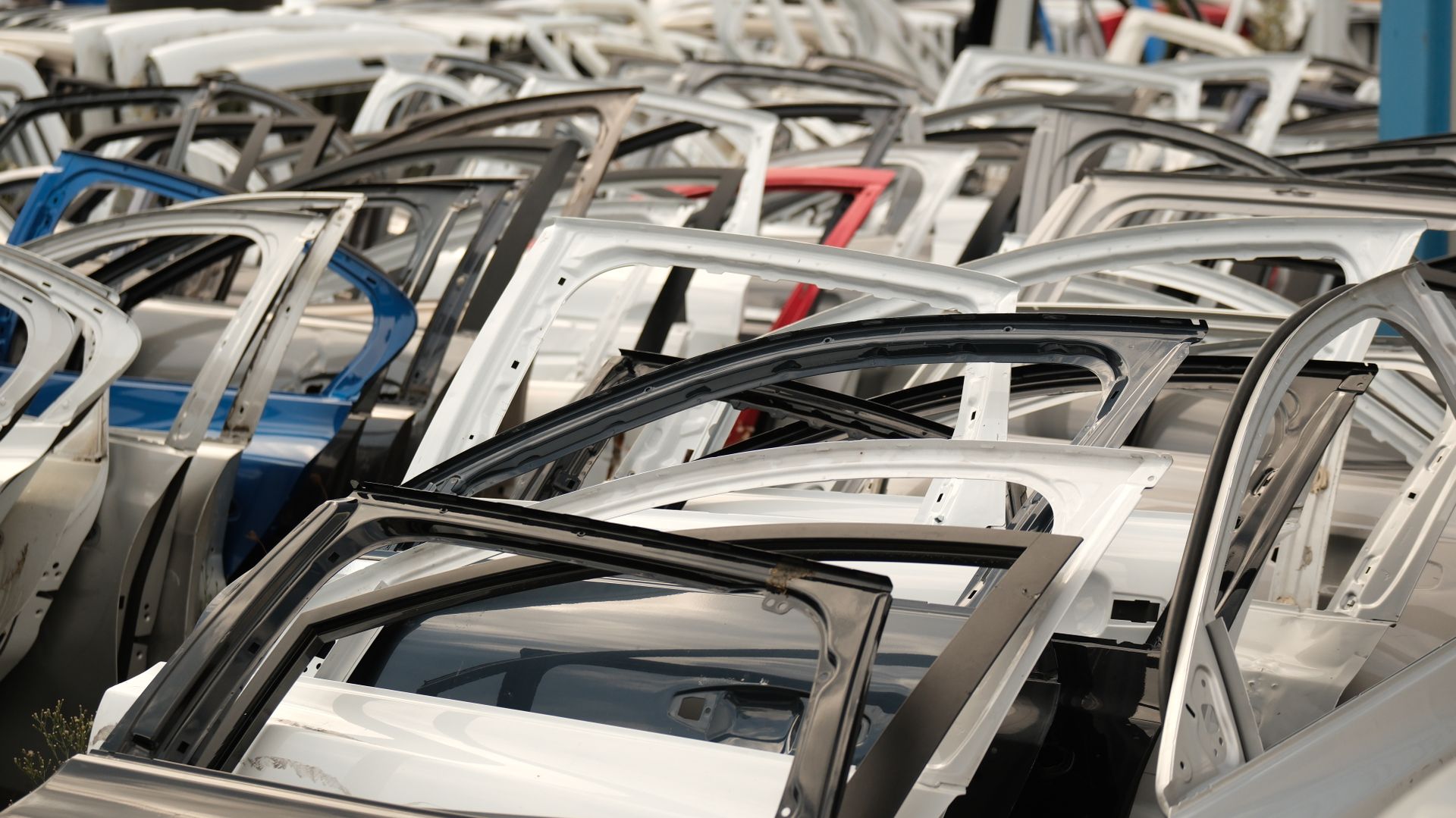 costruzione autoveicoli pexels-aziz-er-2158219793-35503906